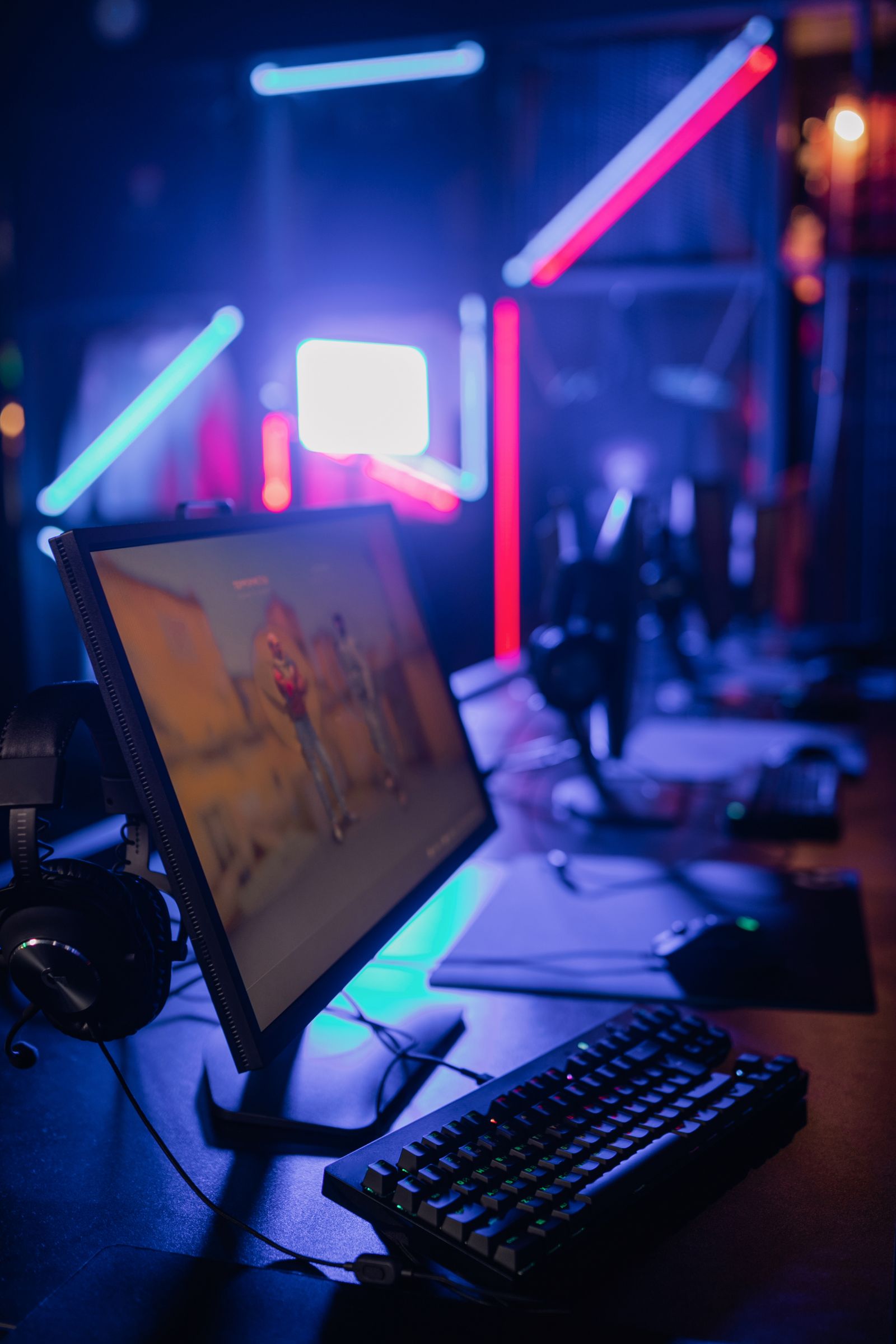 Gamer looking at Call of Duty Black Ops 6 graphical settings and PC requirements